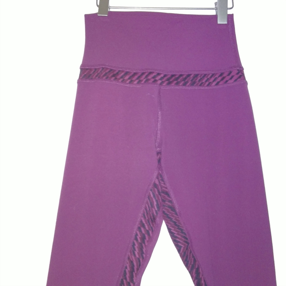 Lululemon Athletica  Plum Leggings - Picture 8 of 16